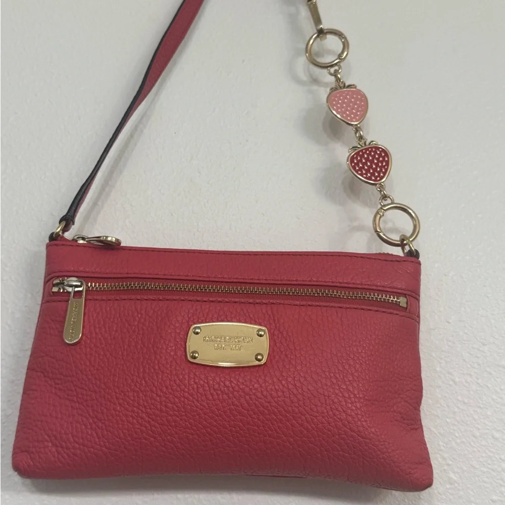 🍓🍓🍓Michael Kors Red Leather shoulder Bag